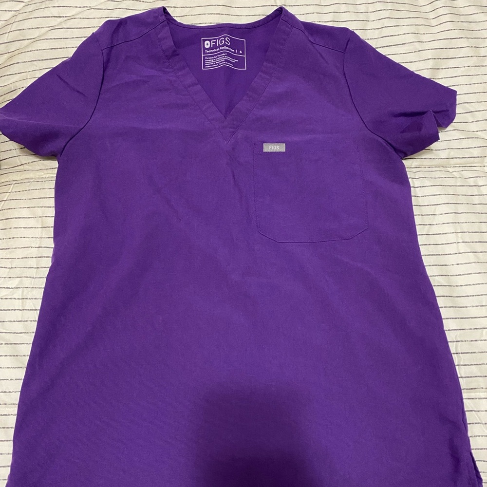 Figs Ultra Violet Catarina Top S
